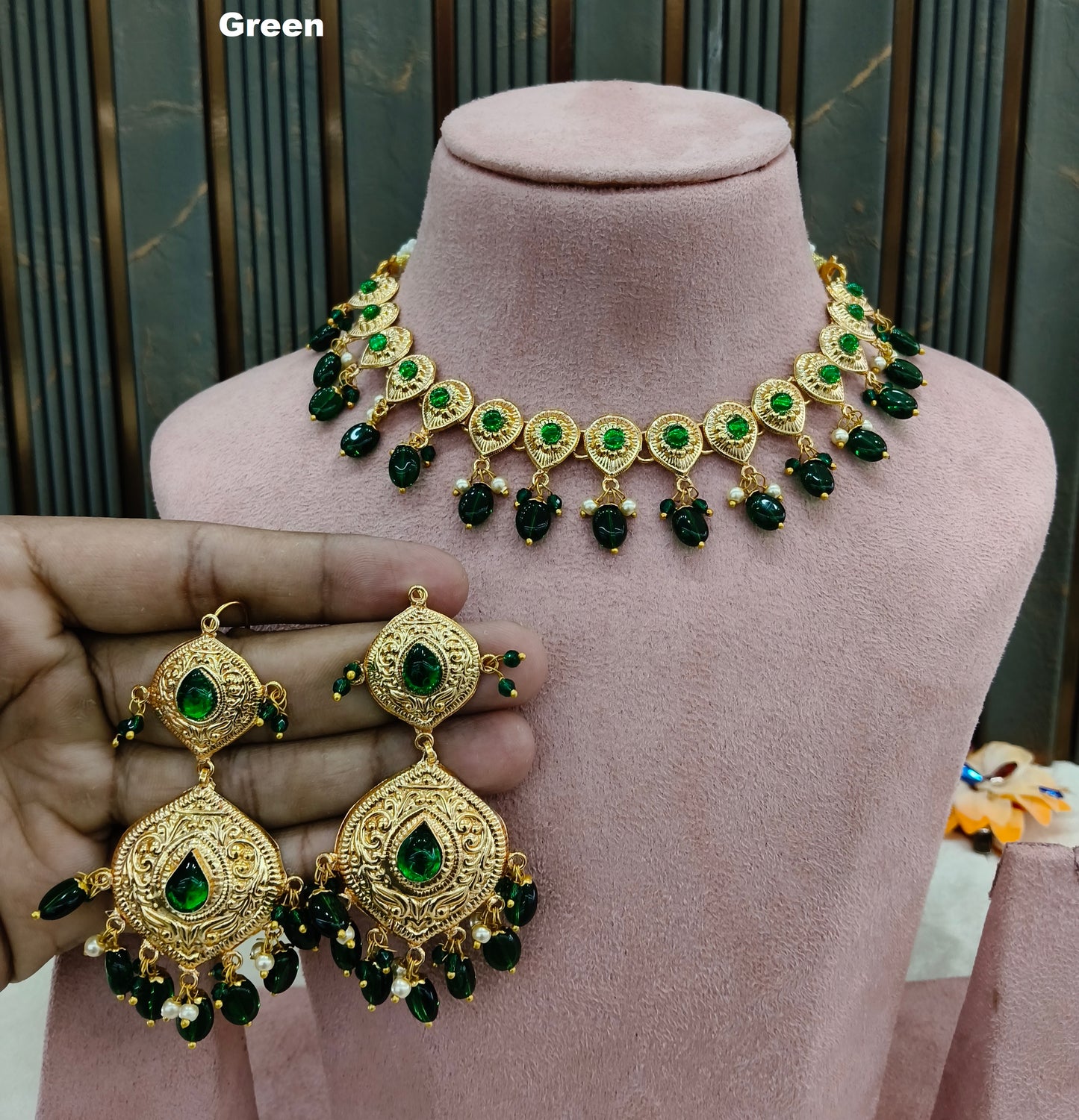 Gold Green Punjabi Necklace set/ Gold Necklace Tom set
