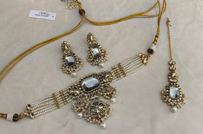 White kundan Choker Indian jewellery Gurleen sets
