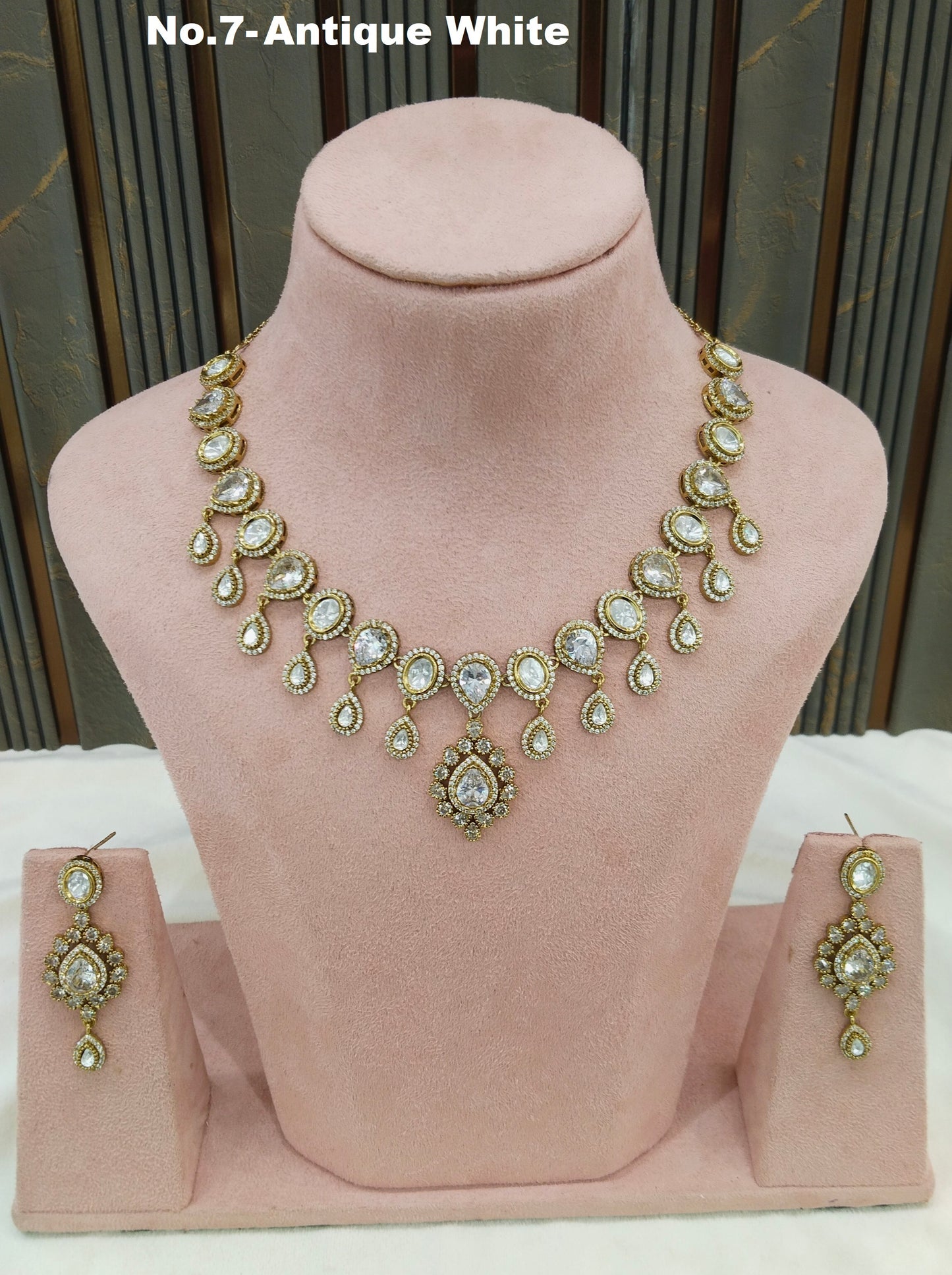 Antique White Moissanite Kundan Necklace Jewellery Rohini Set