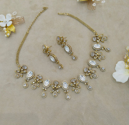 Antique White Moissanite Kundan Necklace Jewellery Chani Set