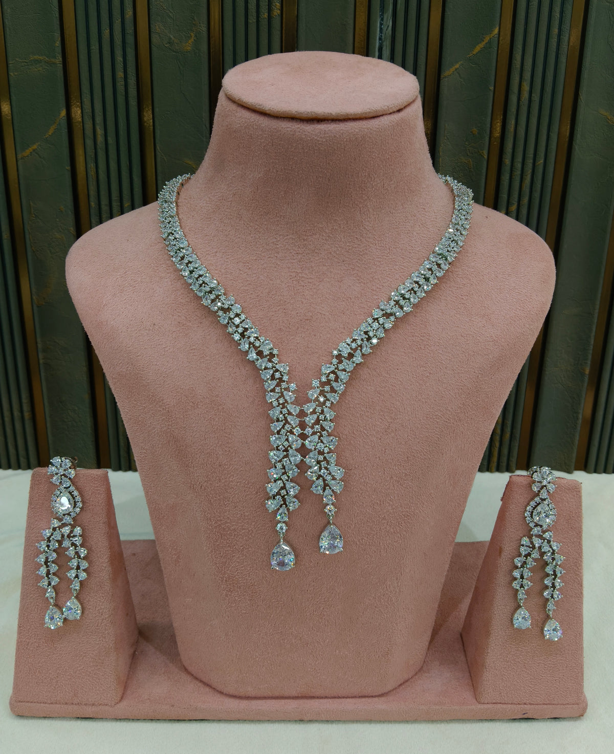 Silver American Diamond AD Necklace Gunaz Set