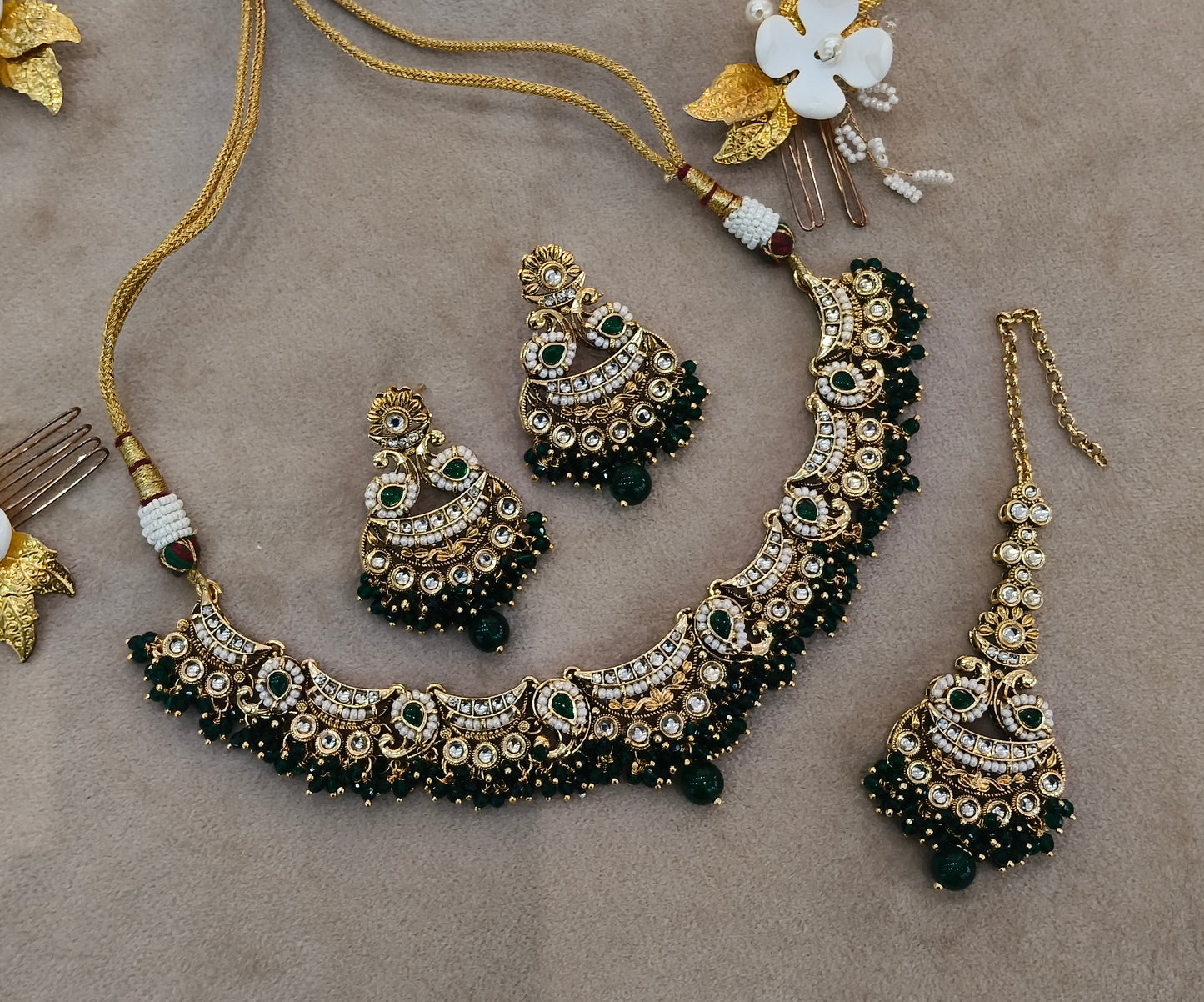 Green Kundan necklace Set/ kundan Indian jewellery kundan Jeet sets