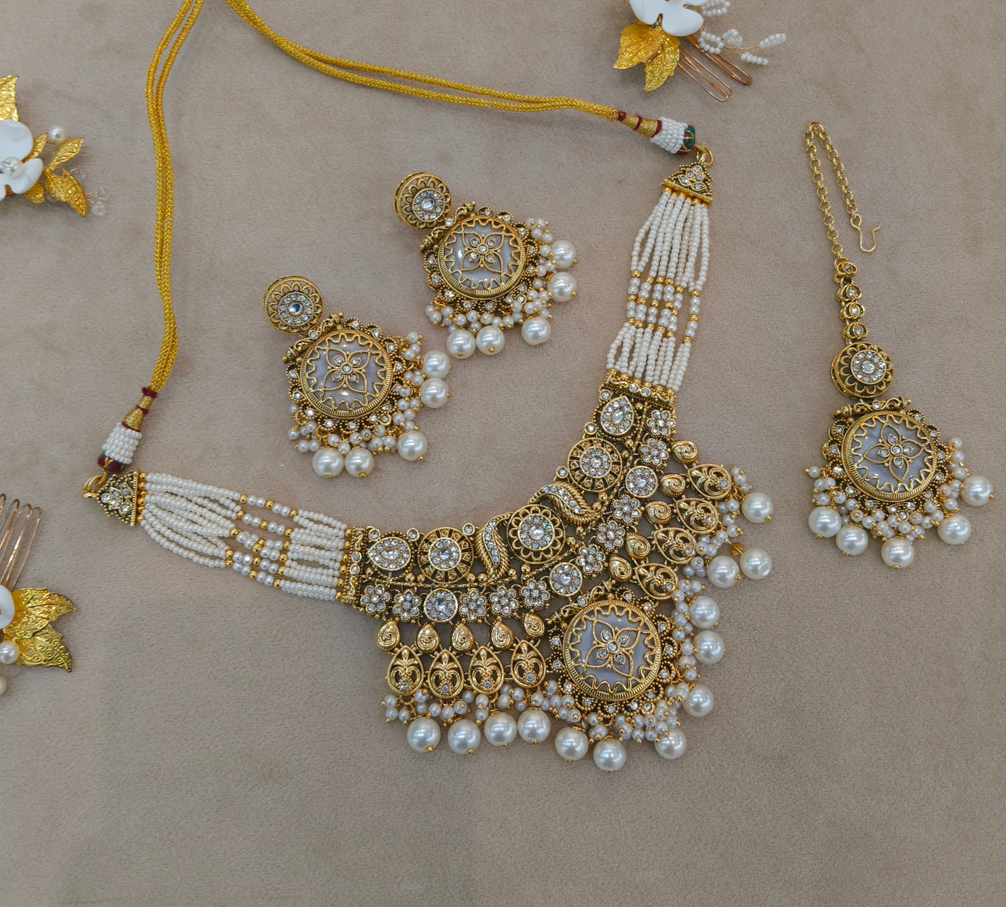 Gold White Kundan necklace Set/ kundan Indian jewellery kundan Redi sets
