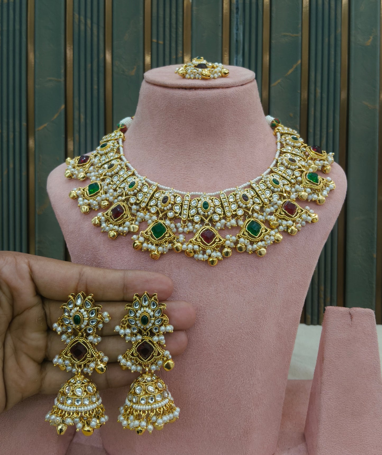 Ruby Green Kundan necklace Set/ kundan Indian jewellery kundan Awari sets