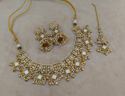 White Kundan necklace Set/ kundan Indian jewellery kundan Awari sets