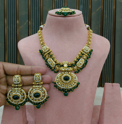 Green Kundan necklace Set/ kundan Indian jewellery kundan Alani sets