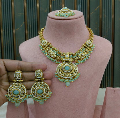 Mint Kundan necklace Set/ kundan Indian jewellery kundan Alani sets