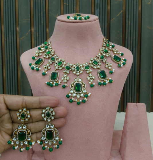 Green Moissanite Kundan Necklace Jewellery Remi Set