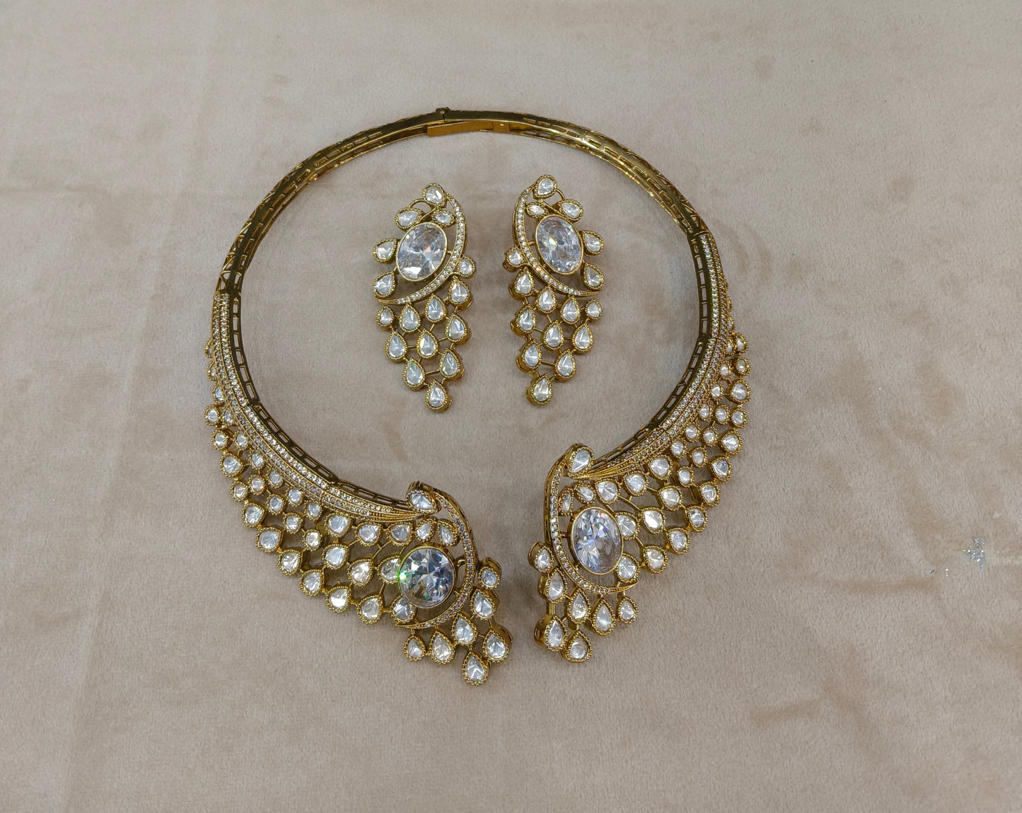 White Moissanite Kundan Necklace Jewellery Ruth Set