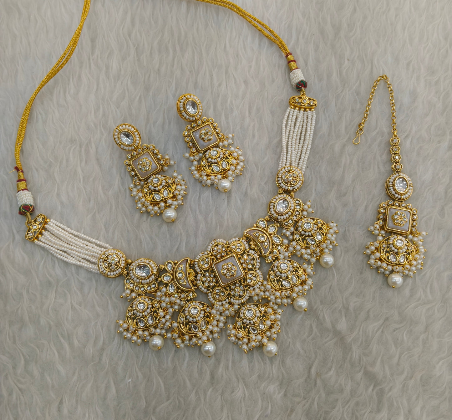 Gold White Kundan necklace Set/ kundan Indian jewellery kundan Seerat sets