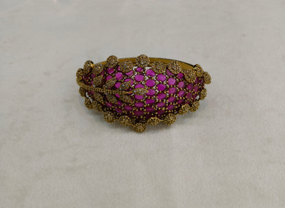 Antique Ruby AD Moissnaite Kundan Hand Bracelets Junia Jewellery