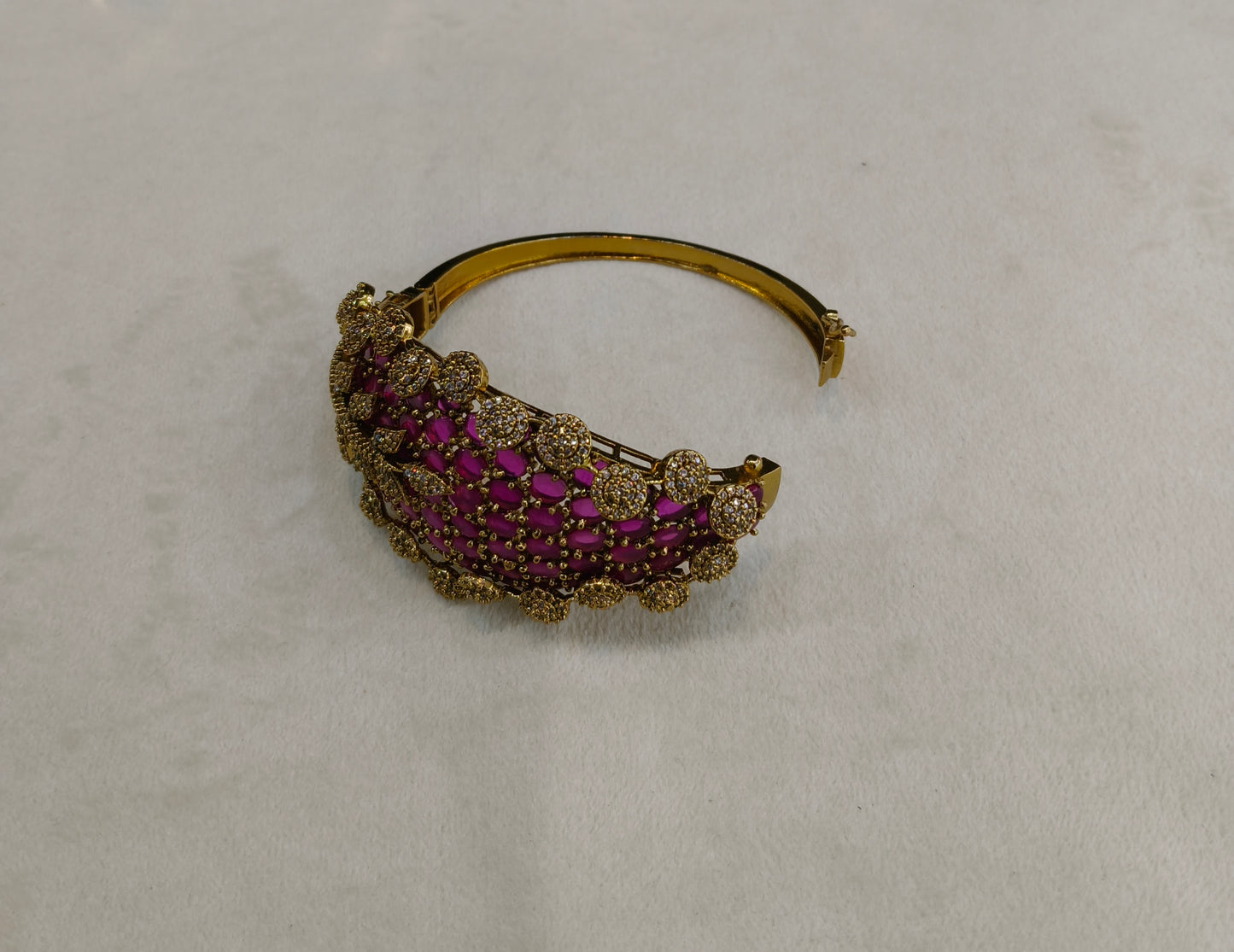 Antique Ruby AD Moissnaite Kundan Hand Bracelets Junia Jewellery