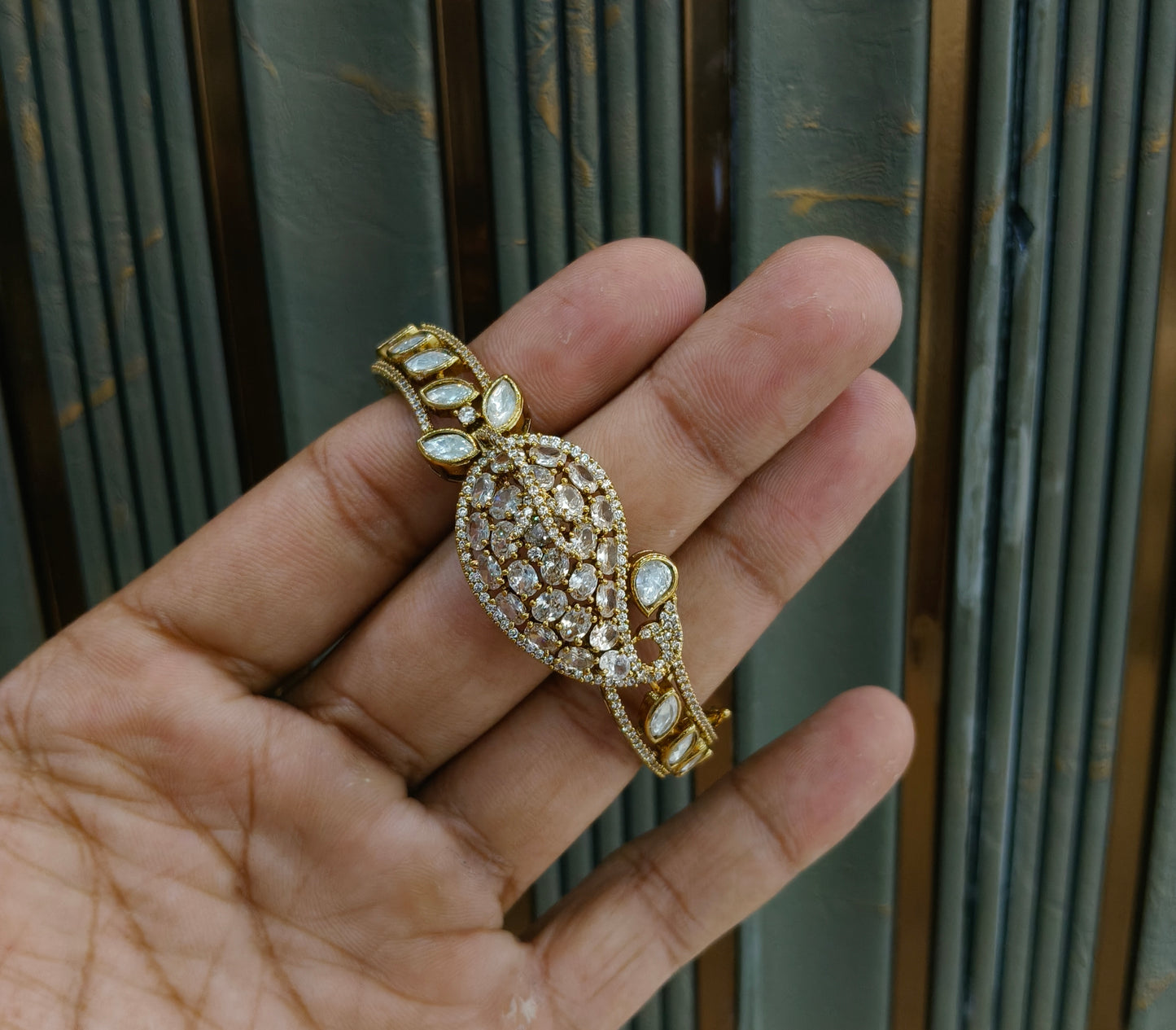 Antique White AD Moissnaite Kundan Hand Bracelets Junia Jewellery