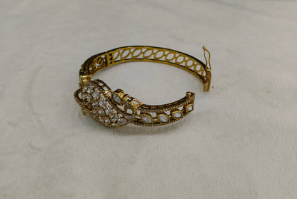 Antique White AD Moissnaite Kundan Hand Bracelets Junia Jewellery