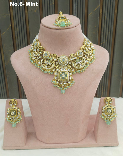 Mint Kundan necklace Set/ Indian jewellery kundan Giri sets