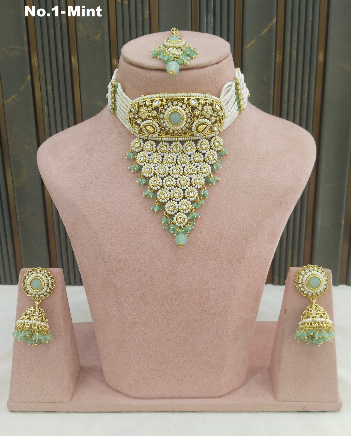 Mint Kundan necklace Set/ Indian jewellery kundan Nisha sets