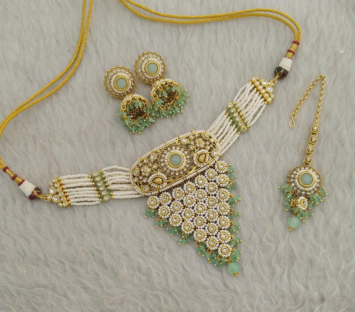 Mint Kundan necklace Set/ Indian jewellery kundan Nisha sets