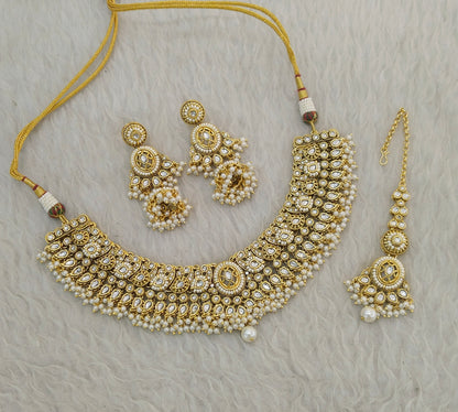 Gold White Kundan necklace Set/ Indian jewellery kundan gabu sets