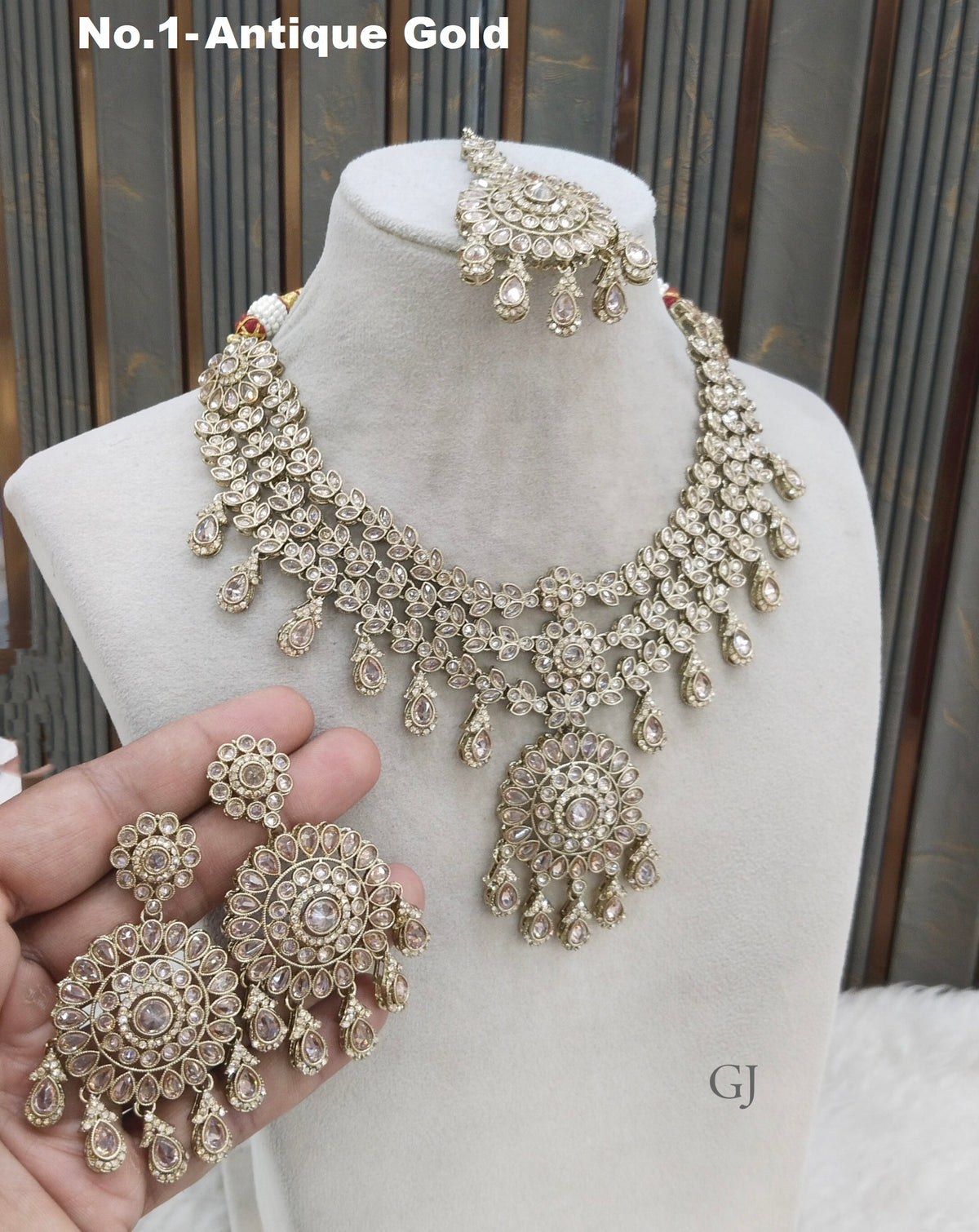 Antique Gold Necklace Set/ Antique gold Indian simi Jewellery
