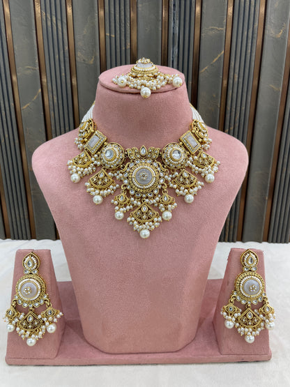 Gold White Kundan necklace Set/ kundan Indian jewellery kundan Sehaj sets