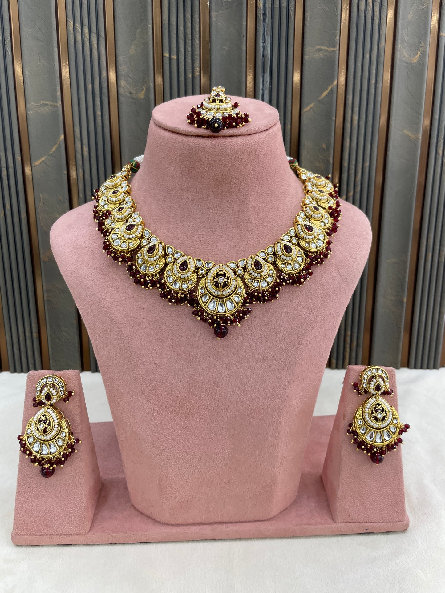 Gold Maroon Kundan necklace Set/ kundan Indian jewellery kundan Ekan sets