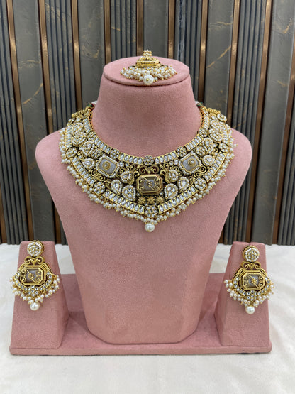 Gold White Kundan necklace Set/ kundan Indian jewellery kundan Khushi sets