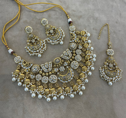 Gold White Kundan necklace Set/ kundan Indian jewellery kundan Navroop sets
