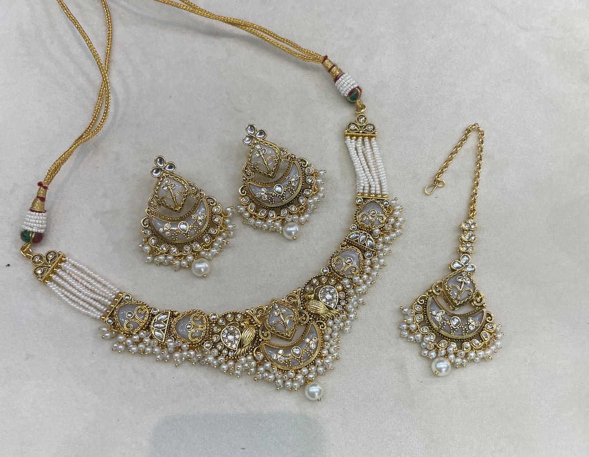 Gold White Kundan necklace Set/ kundan Indian jewellery kundan Navya sets