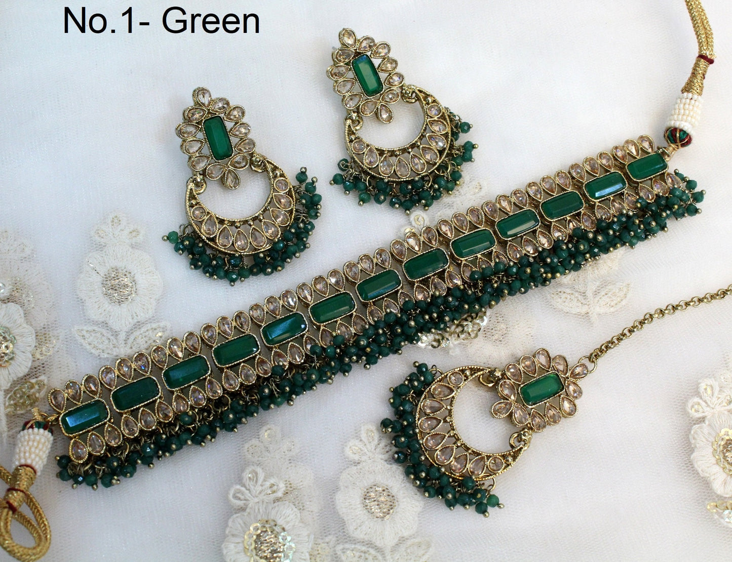 Indian  Jewellery Necklace Tikka Set/Gold Bollywood Necklace Set/Indian choker Mehndi Polish ashley necklace